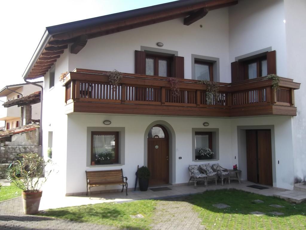 Sentiero Valinis Bed & Breakfast Fanna Ngoại thất bức ảnh